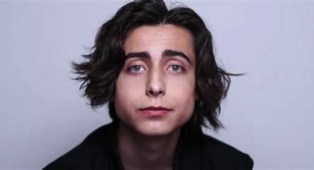 Goodness me, Judd Nelson was beautiful...