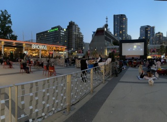 Come and tell me your dull and unexciting news 30: Calmly through the day