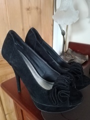 To think that high heels are just not worth it