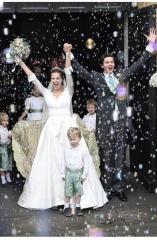 Royal Style: Diamonds are a Queen's best friend..