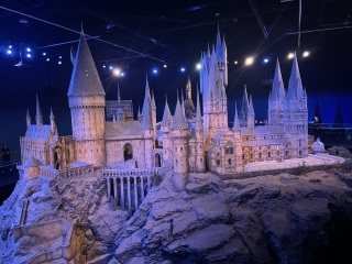 Where to stay in London for HP trip??