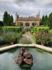 Come and tell me your dull and unexciting news 31: Calmly through the day