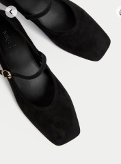 Dress/smart casual clothing for funeral