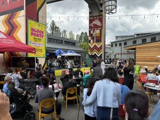 Come and tell me your dull and unexciting news 30: Calmly through the day