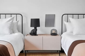 How  should we configure these bedrooms?