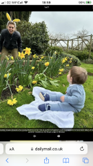 Royal Style: Diamonds are a Queen's best friend..