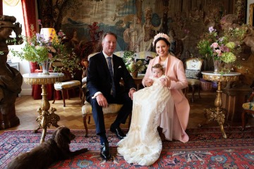 Royal Style: Diamonds are a Queen's best friend..