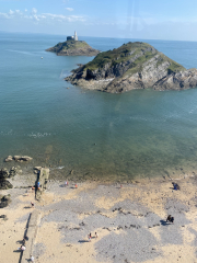 Come and tell me your dull and unexciting news 31: Calmly through the day