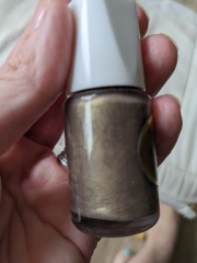 Help me find a dupe for this nail varnish