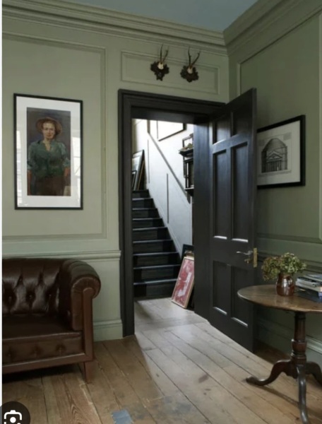 What ceiling light to use in my hall?