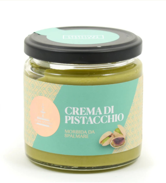 Royal Style: monkey nuts or emeralds? The discussion continues...