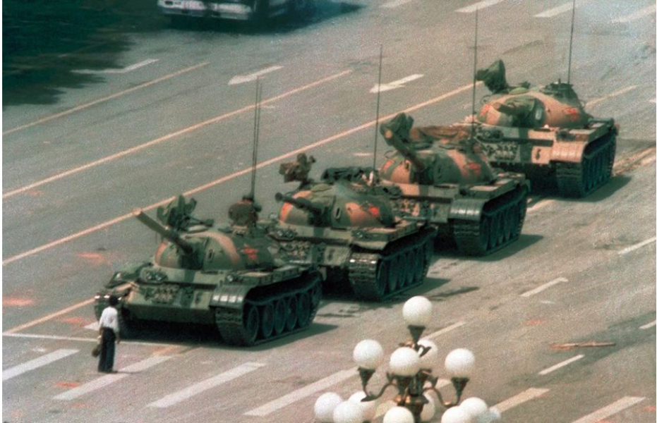 Most powerful images in history [content warning: distressing images]