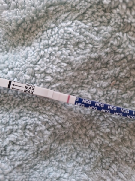 Line eyes.. after 2 miscarriages.. I can't get excited