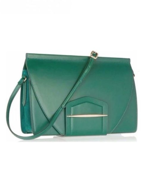 Royal Style: monkey nuts or emeralds? The discussion continues...