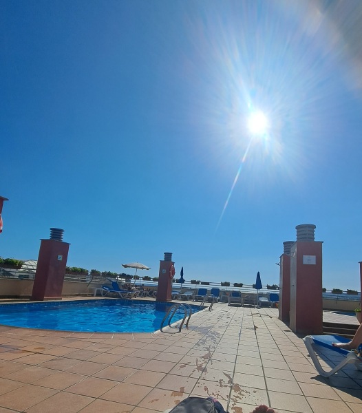 Thread 8 Starmer : Cat fur on new clothes