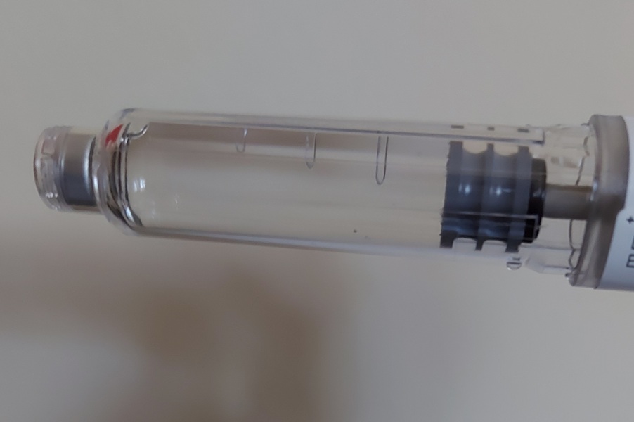 Took the plunge! First dose today! Should there be liquid...?