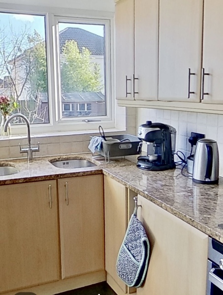 Aibu to want to replace this kitchen now