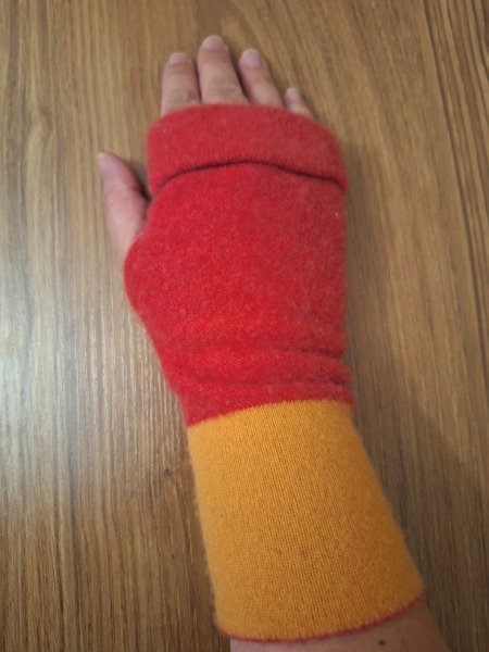 Thread 2 - the one with a round of Santa-plause for all of the bargains