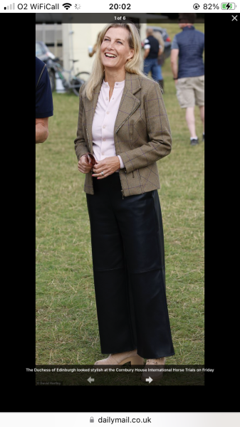 Royal Style: monkey nuts or emeralds? The discussion continues...