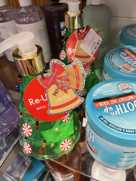 Thread 2 - the one with a round of Santa-plause for all of the bargains