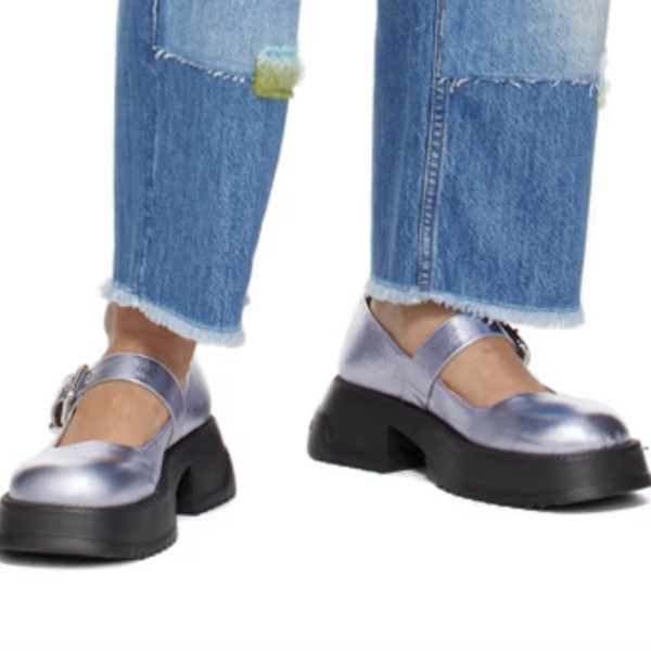 How do you make mary-jane shoes work?