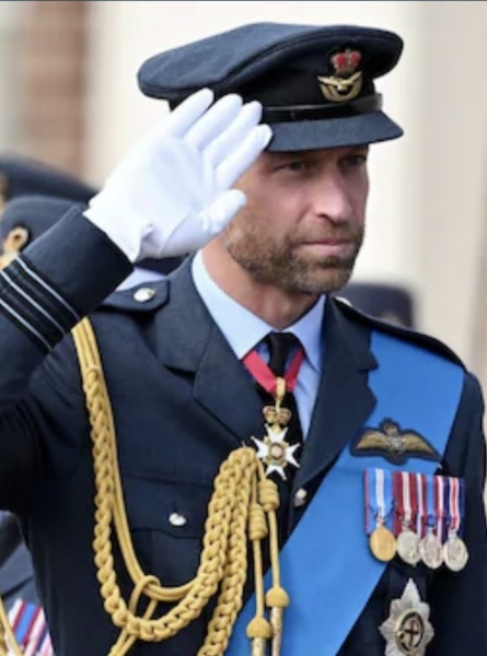 Royal Style: monkey nuts or emeralds? The discussion continues...