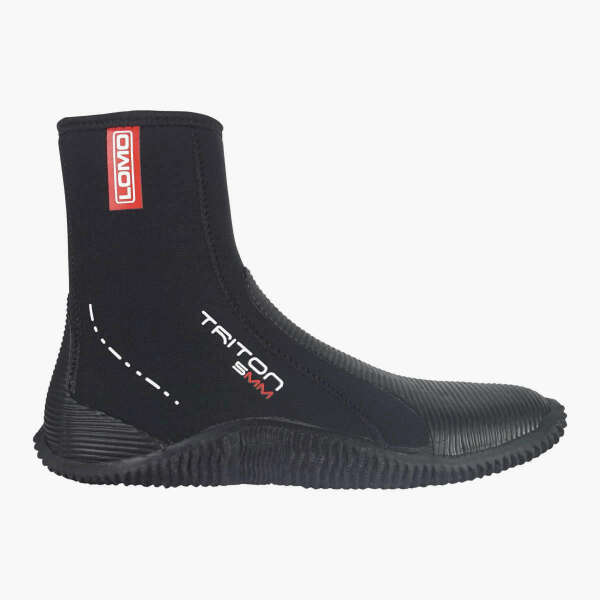What’s this shoe trend? Medieval jester?