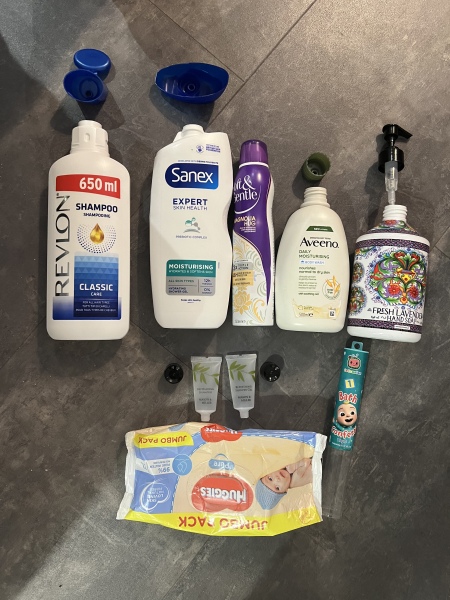 Feel the temptation to indulge in beauty treats? Is your collection overflowing with treasures? Come unite with fellow beauty enthusiasts in this lovely group!