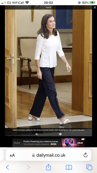 Royal Style: monkey nuts or emeralds? The discussion continues...