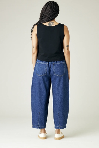 Jeans alternative? Something that doesn't press on tummy?