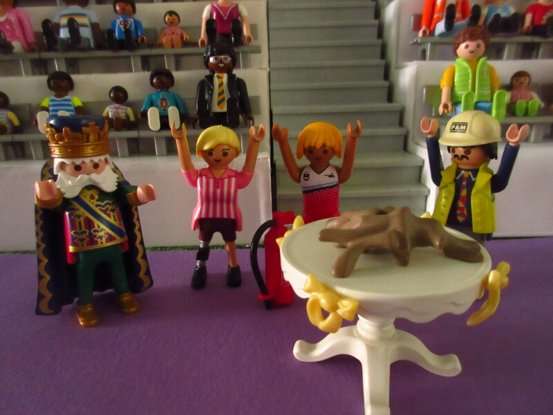 It's time for the Olympic Games for the Playmobil people in our house PART TWO