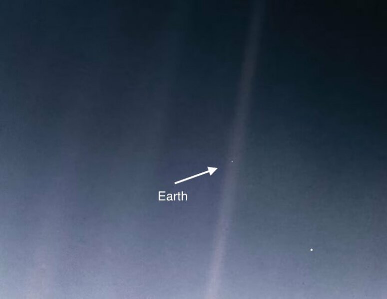 Most powerful images in history [content warning: distressing images]