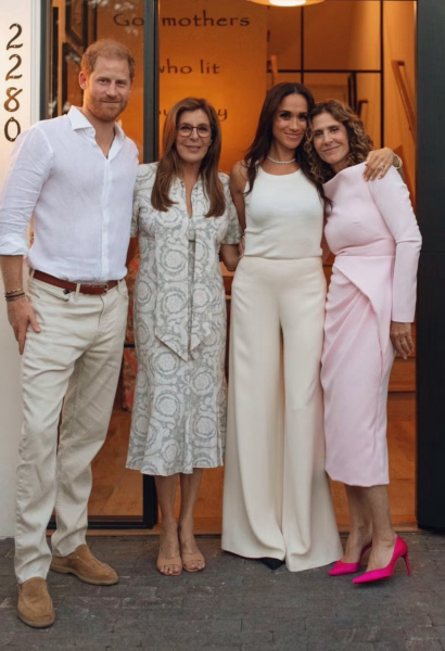 Royal Style: monkey nuts or emeralds? The discussion continues...