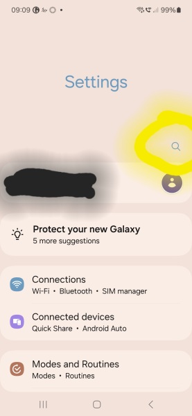 Why don't mobiles show as 'engaged' when on phone?