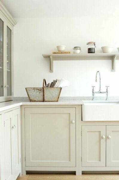 Aibu to want to replace this kitchen now