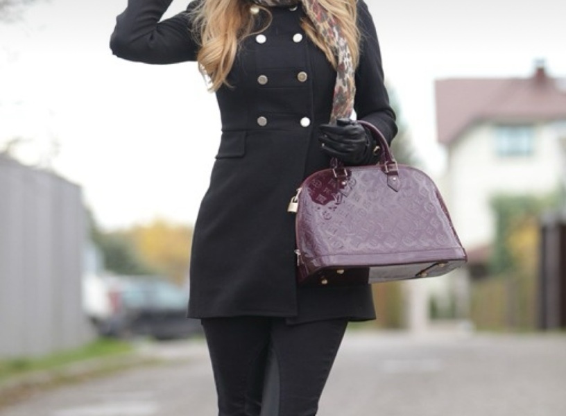 Is this Louis Vuitton bag too 2000s to wear now? Sell or style?
