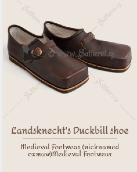 What’s this shoe trend? Medieval jester?