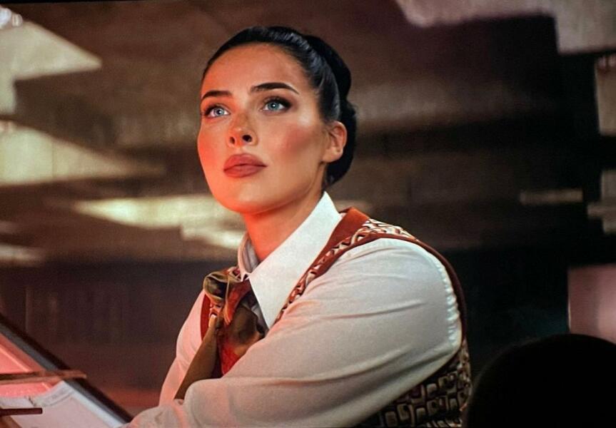 Who is this actress and what has she been in!