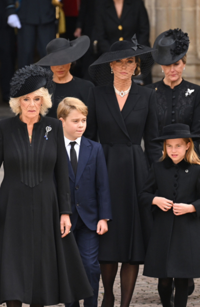 Is it in poor taste to wear 'statement' jewellery to a funeral?