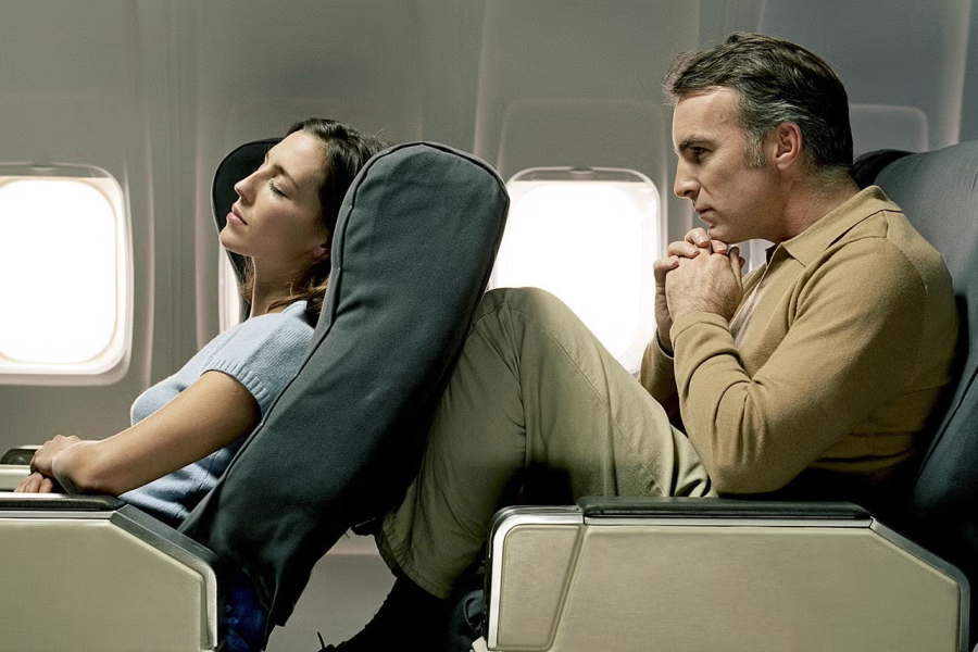 Reclining seat on a plane