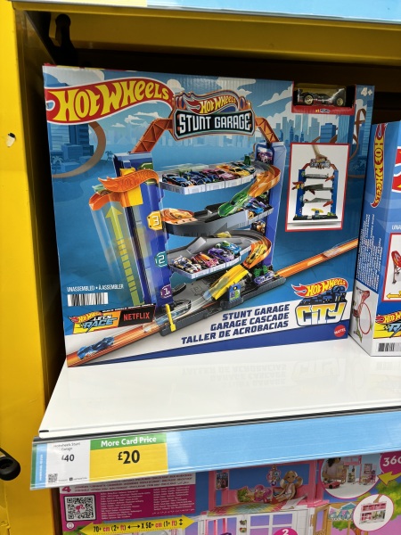 Thread 2 - the one with a round of Santa-plause for all of the bargains