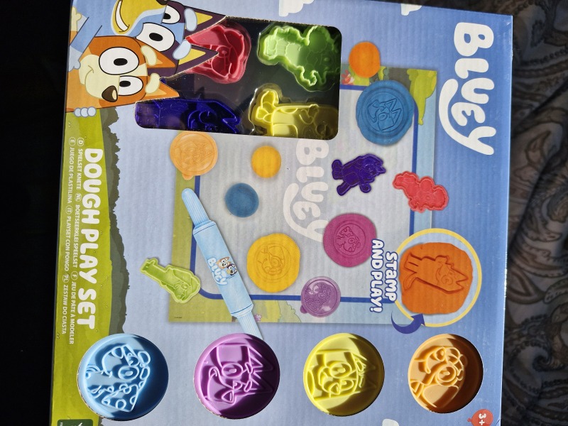 Thread 2 - the one with a round of Santa-plause for all of the bargains