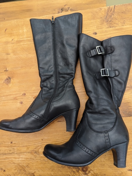 Recommendations for Knee high boots for the huge of calf