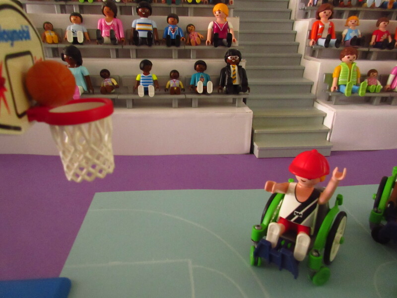 It's time for the Olympic Games for the Playmobil people in our house PART TWO