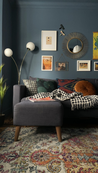 What colour cushions would go with my room.. pic