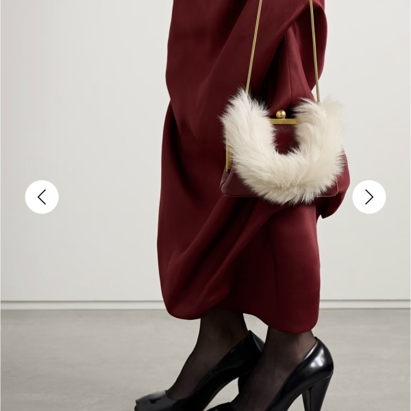 What’s this shoe trend? Medieval jester?