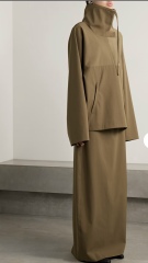 What’s this shoe trend? Medieval jester?