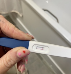 Am I pregnant ?