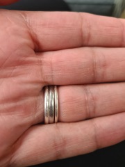 Is a platinum ring next to white gold really such a bad idea?