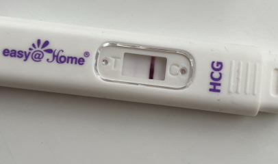 Can anyone see a line??